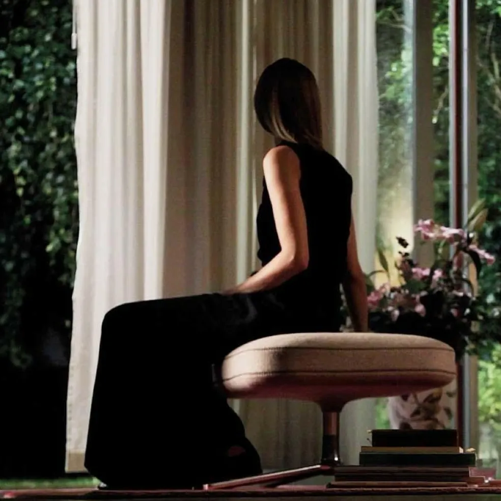 Repos Ottoman 62x62x40cm