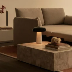 Reverse LED Tischleuchte Marmor