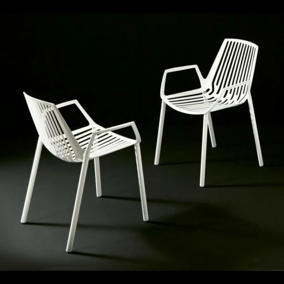 Rion Gartenarmlehnstuhl