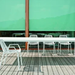 Rion Gartenarmlehnstuhl