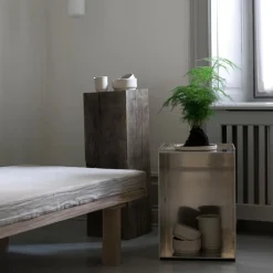 Rivet Beistelltisch 32,8x48x32,8cm