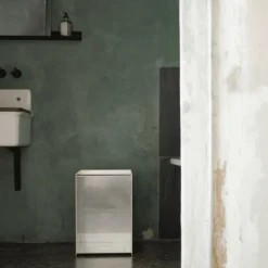 Rivet Beistelltisch 32,8x48x32,8cm