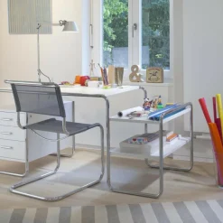 S 33 N Freischwinger Stuhl