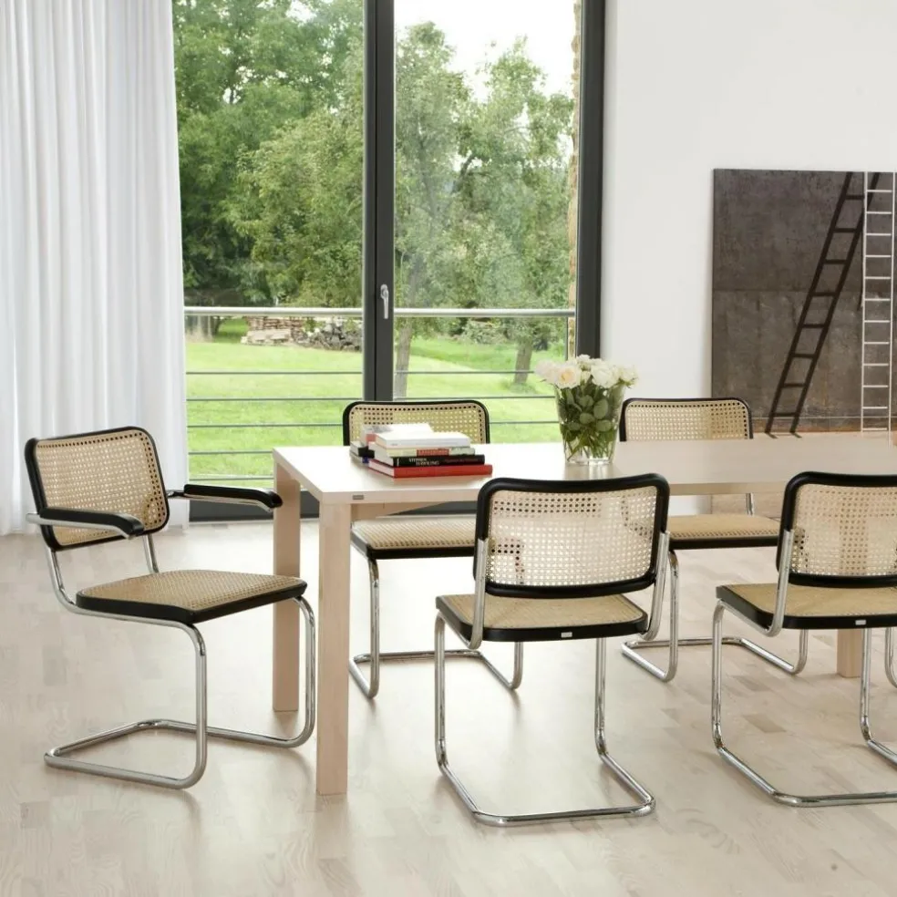 S 64 V Freischwinger Armlehnstuhl mit Rohrgeflecht