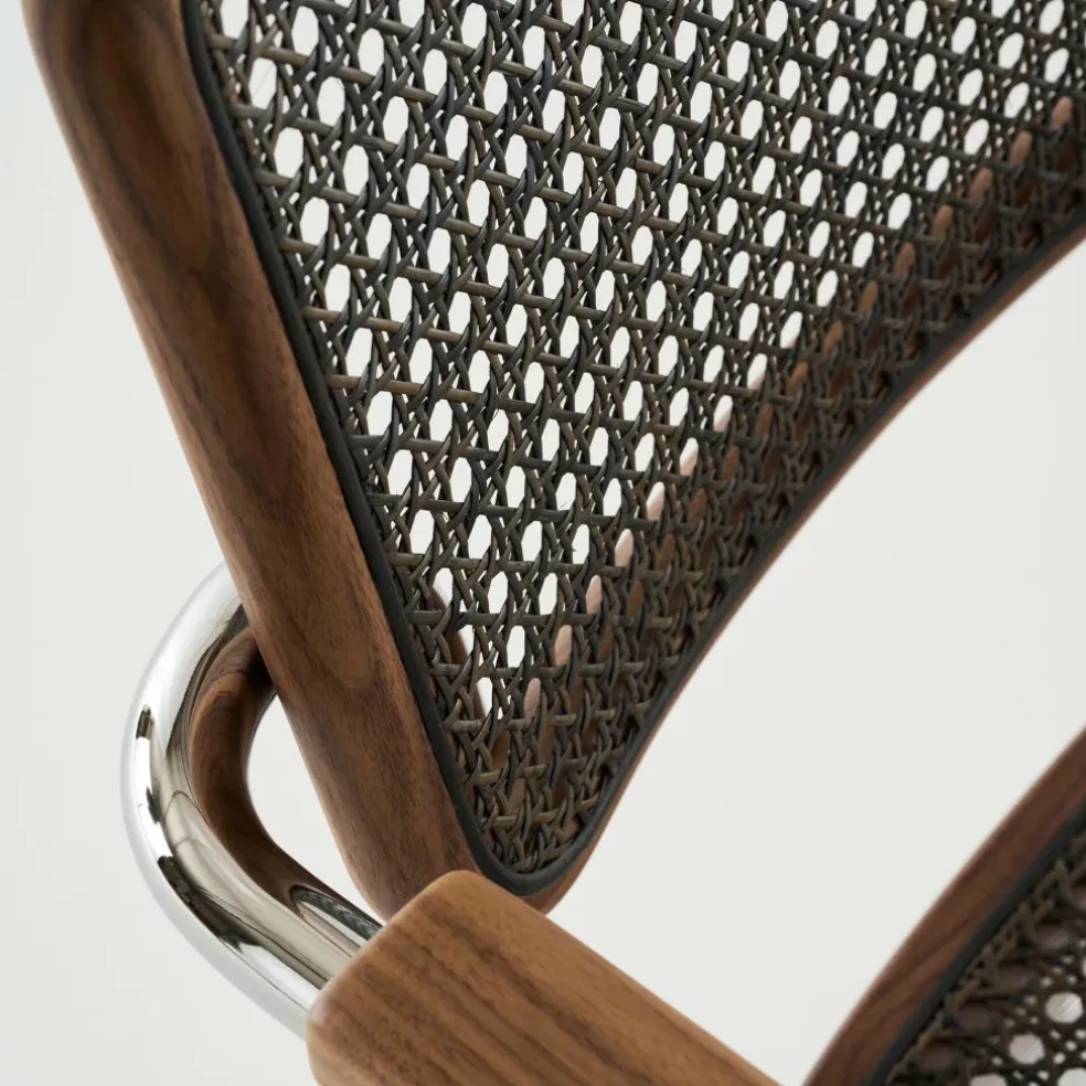 S 64 V Freischwinger Armlehnstuhl mit Rohrgeflecht Dark Melange Gestell verchromt