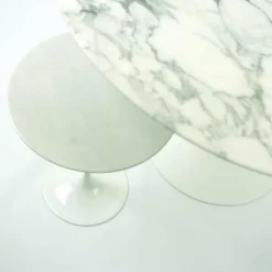 Saarinen Beistelltisch Ø 51cm Marmor