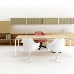 Saarinen Tulip Armlehnstuhl drehbar