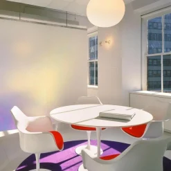 Saarinen Tulip Armlehnstuhl drehbar