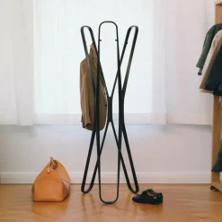 Saturn Garderobenständer