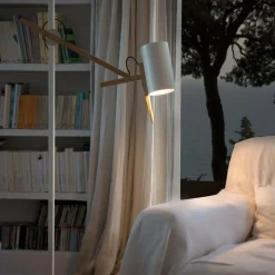 Scantling Stehleuchte