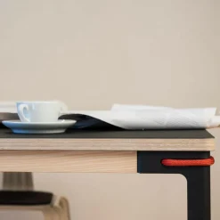 Seiltänzer Tisch rechteckig