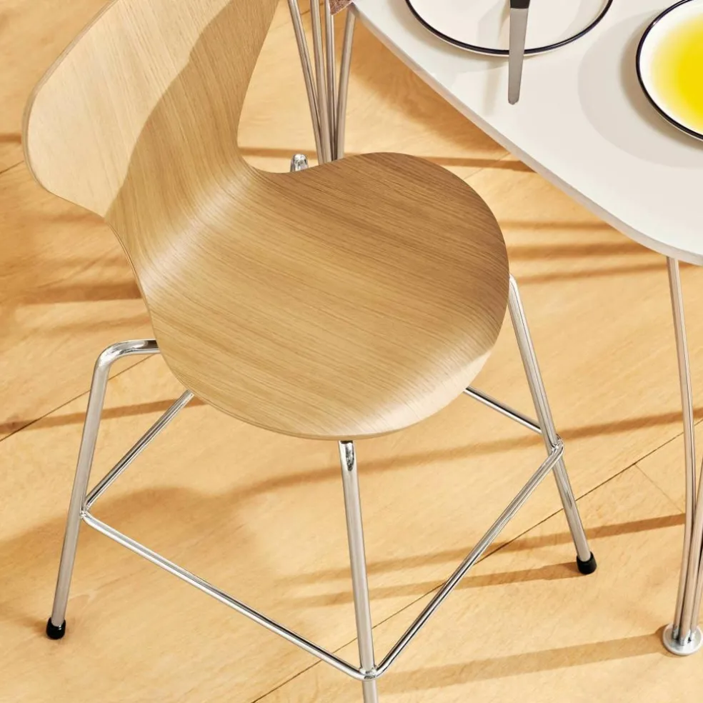 Serie 7™ Juniorstuhl Braun Bronze