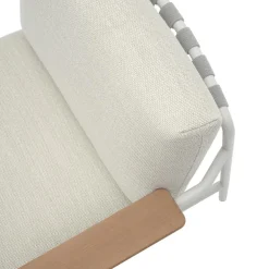 Settle Outdoor Lounge Chair