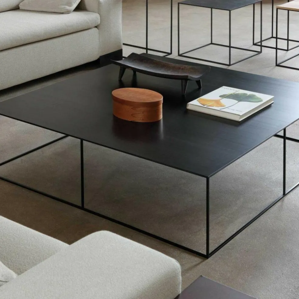 Slim Irony Couchtisch 124x124cm