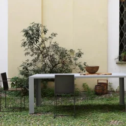 Slim Sissi Gartenarmlehnstuhl