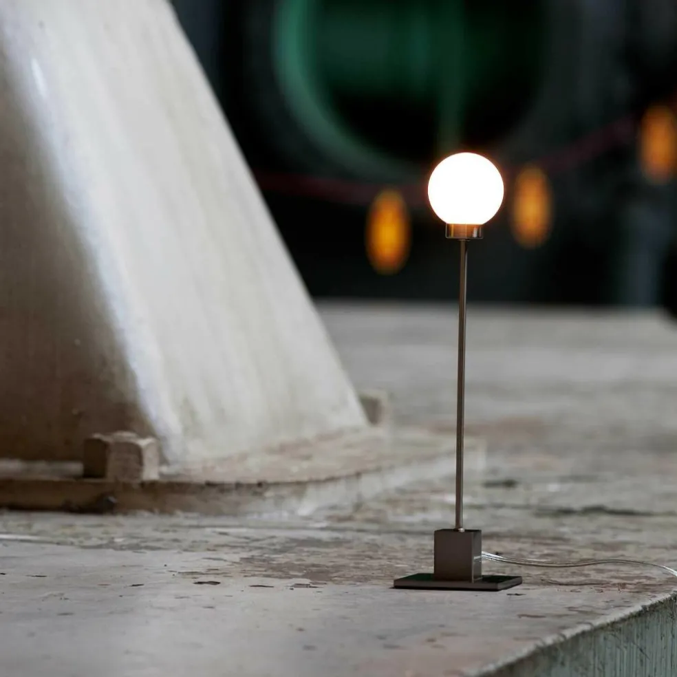 Snowball Tischleuchte