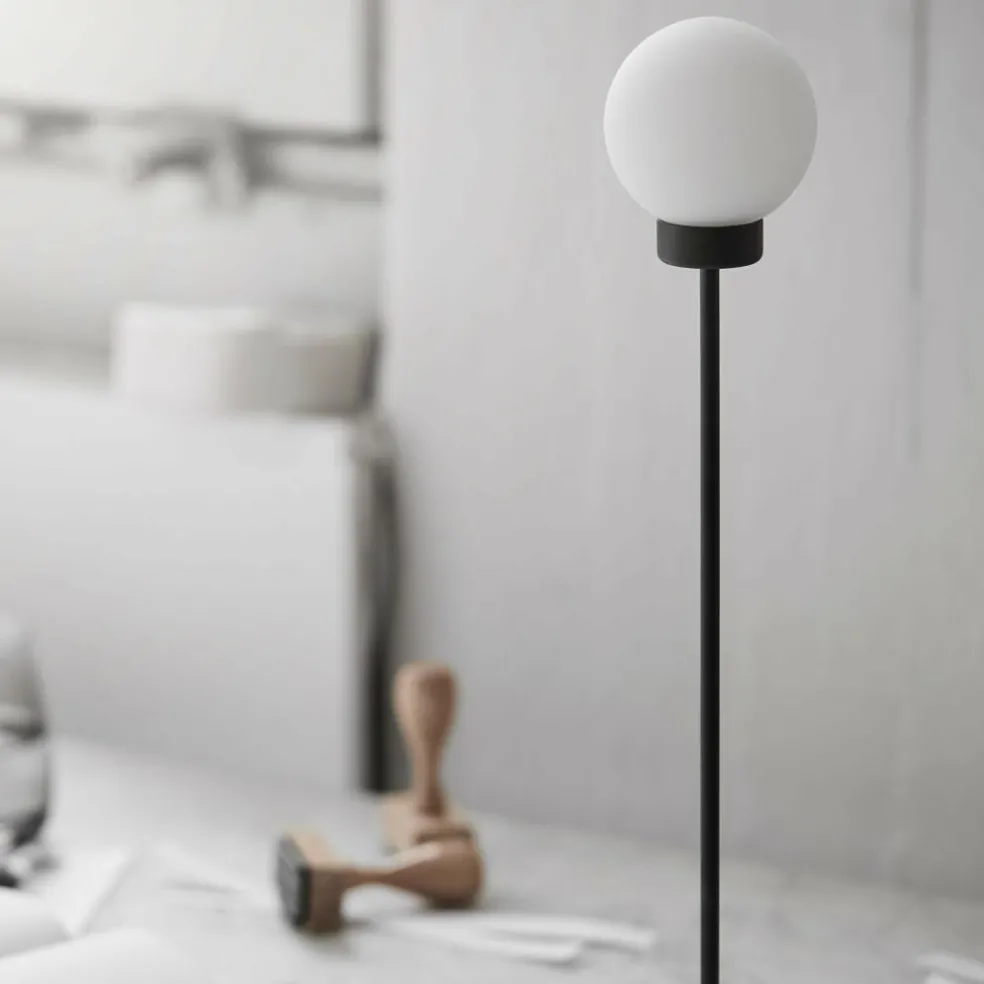 Snowball Tischleuchte