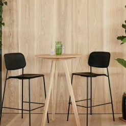 Soft Edge 95 Barhocker hoch Gestell Stahl schwarz