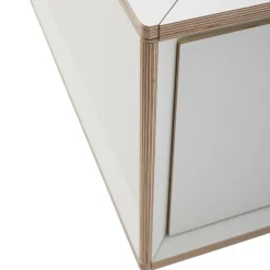 Spaze Doppelbett mit hohem Kopfteil 180x200cm