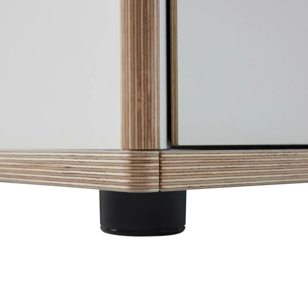 Spaze Doppelbett mit hohem Kopfteil 180x200cm