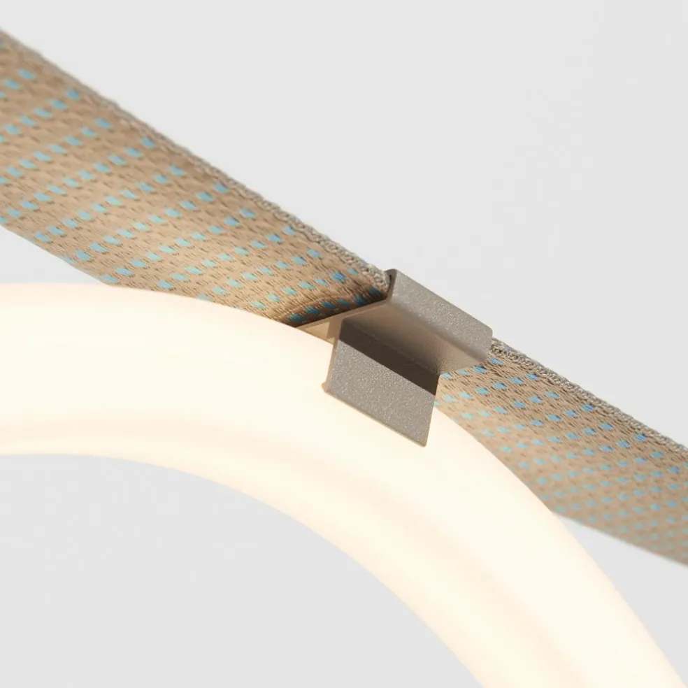 Spline LED Pendelleuchte 450cm