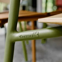 Studie Armlehnstuhl Eiche