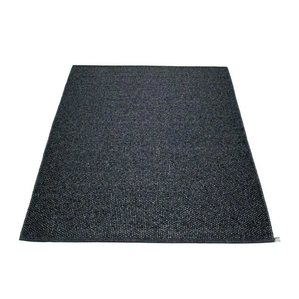 Svea Teppich 180x260cm