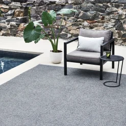 Svea Teppich 230x320cm