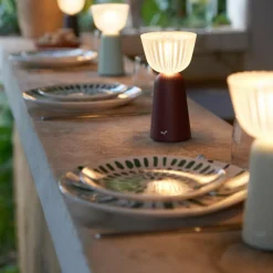 Swing LED Akkuleuchte