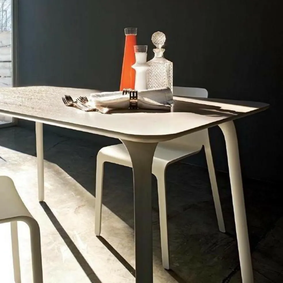 Table First Tisch Rechteckig