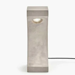 Tangent Tischleuchte