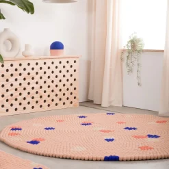 Terra Rose Filzkugelteppich