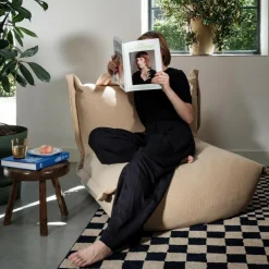 The BonBaron Slim Lounge Chair Cord