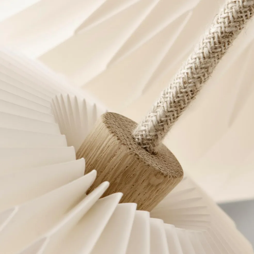 The Bouquet Pendelleuchte mit 3 Schirmen