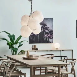 The Bouquet Pendelleuchte mit 5 Schirmen