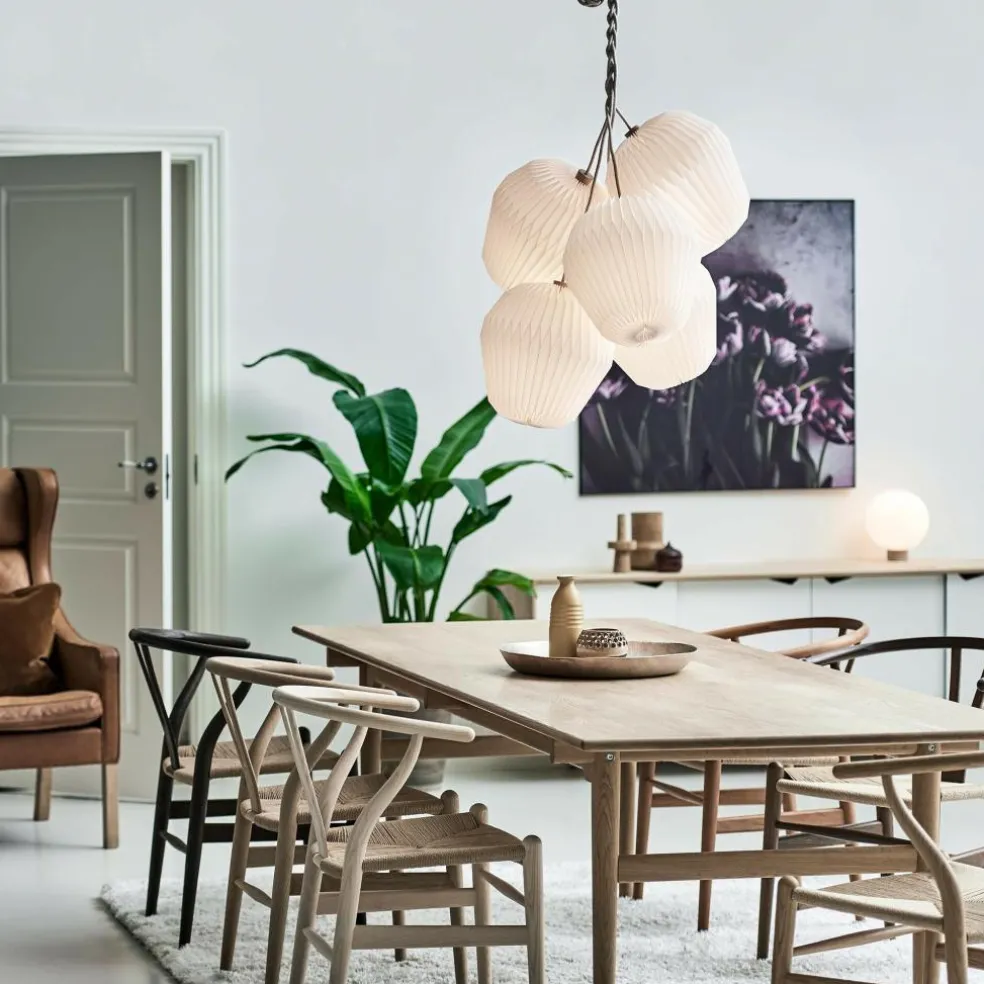 The Bouquet Pendelleuchte mit 5 Schirmen