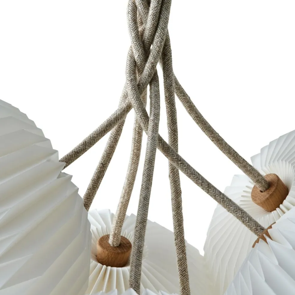 The Bouquet Pendelleuchte mit 5 Schirmen