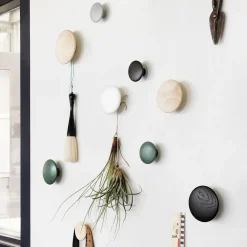 The Dots Kleiderhaken M