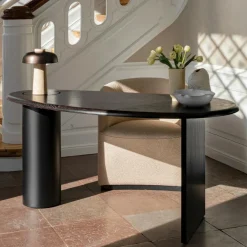 The Eclipse Schreibtisch