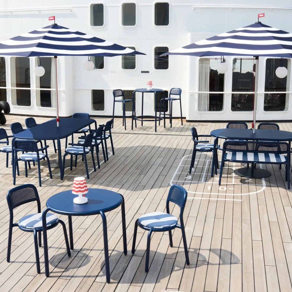 Toní Gartenarmlehnstuhl