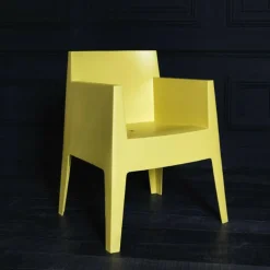 Toy Gartenarmlehnstuhl