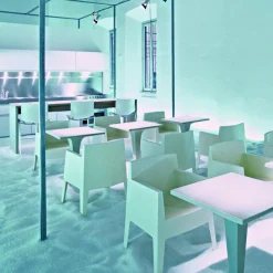 Toy Gartenarmlehnstuhl