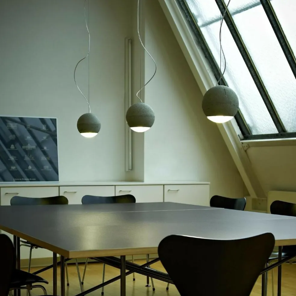 Trabant 2 Pendelleuchte