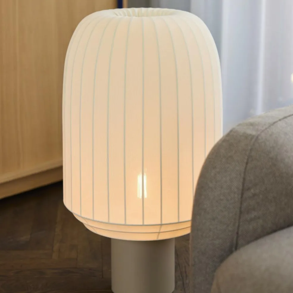 Tradition Bodenleuchte