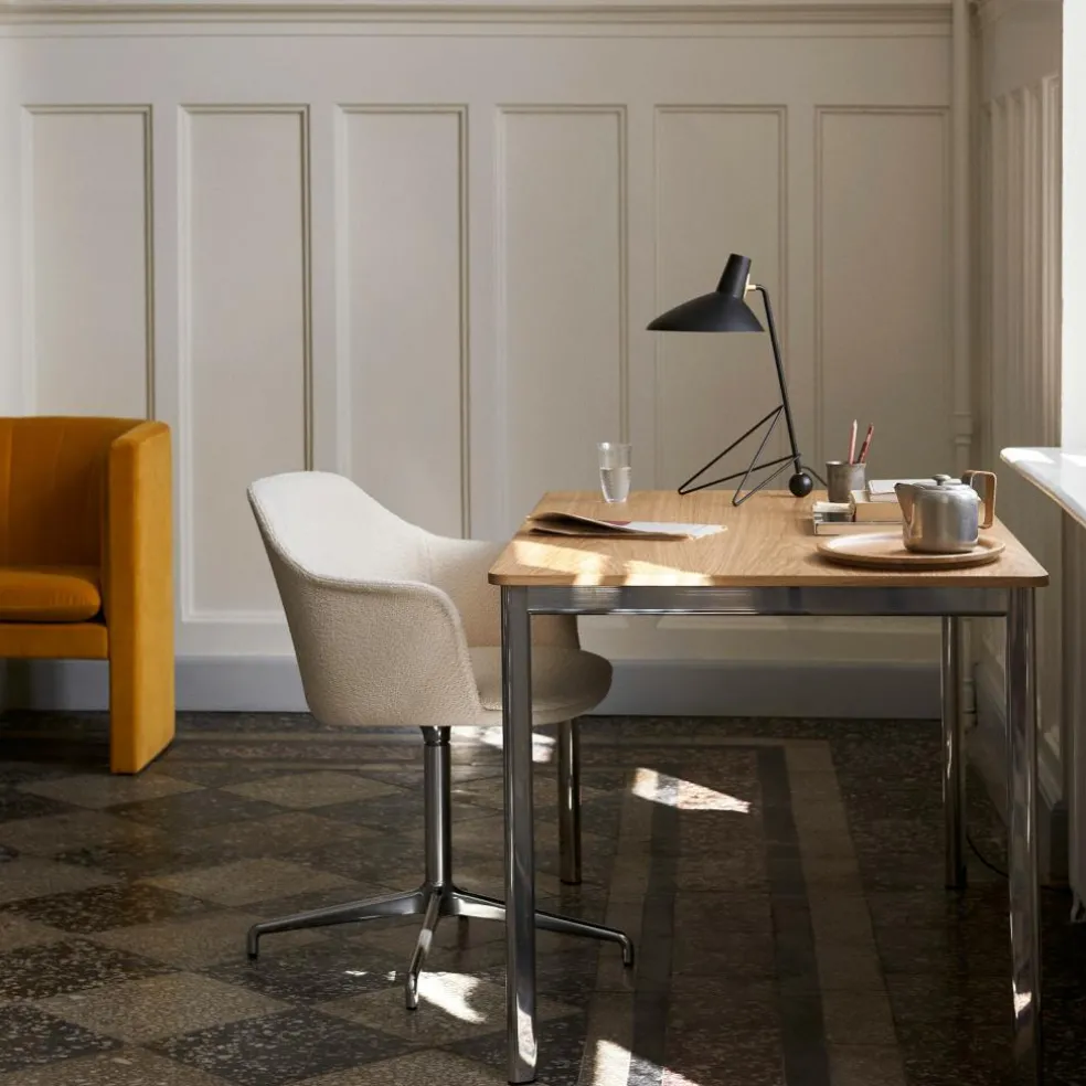 Tripod HM9 Tischleuchte