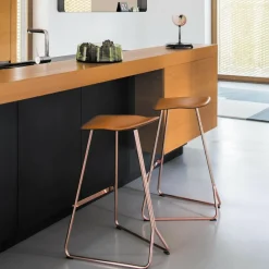 Triton Barhocker Leder Gestell Kupfer