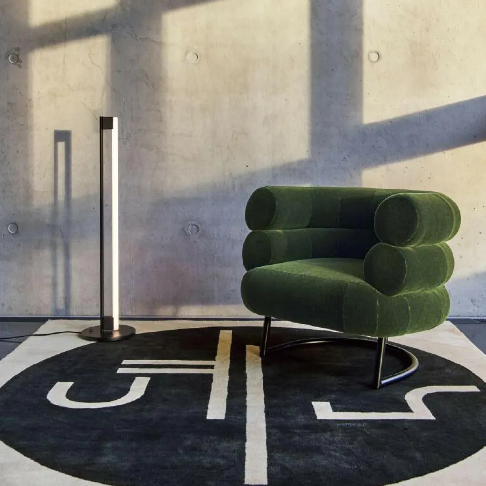 Tube Light Stehleuchte