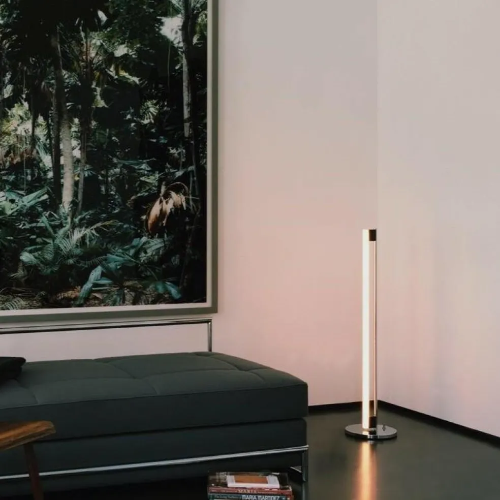 Tube Light Stehleuchte