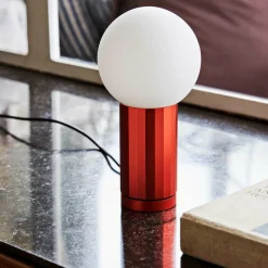 Turn On LED Tischleuchte