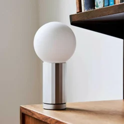 Turn On LED Tischleuchte